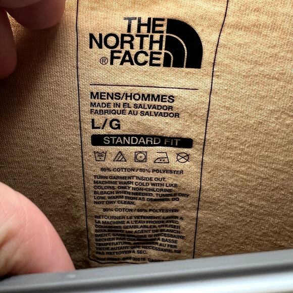 The North Face tan mens standard fit t shirt mens large normcore casual outdoor - Picture 2 of 5